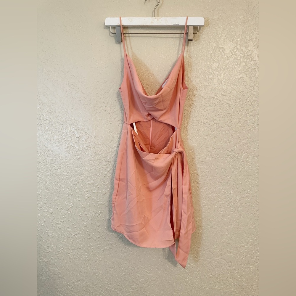 Superdown kamryn side tie dress mauve size xs revolve - Picture 6 of 8